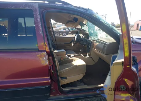 2000 Jeep Grand Cherokee Laredo from USA, damaged, VIN 1J4GW48S3YC123936